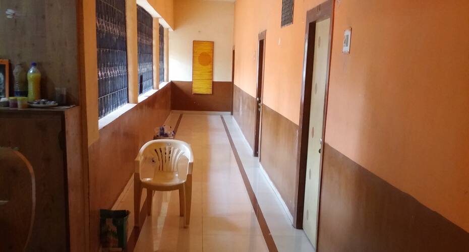 Sri Mayura Bahamani Lodging, Gulbarga 3